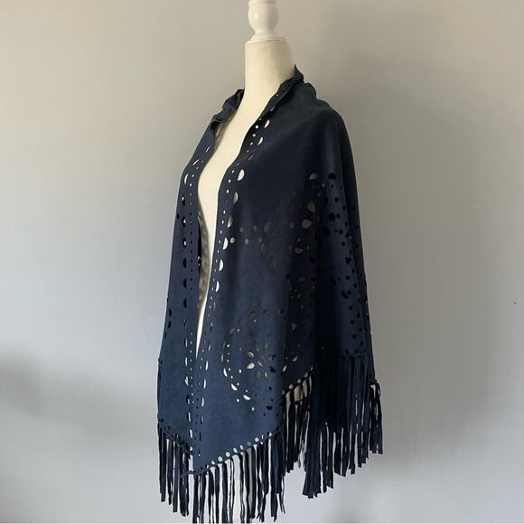 Renee's NYC Blue Triangle Scarf - Picture 2 of 13